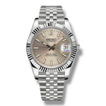 Montre Seiko Champagne en acier inoxydable – Cadran beige doré avec finition soleil, index luminescents et mouvement automatique haute précision lunette cannelée et bracelet Jubilee en acier pour une élégance raffinée