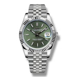 Montre Seiko Oyster Perpetual Datejust avec cadran vert menthe subtil et index appliqués en acier argenté. Lunette cannelée en acier inoxydable et bracelet à maillons Jubilee. Guichet de date avec loupe signature à 3 heures.