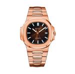 Montre Seiko Nautilus Rose Gold en acier doré rose – Cadran noir texturé, index luminescents et mouvement automatique haute précision. Luxe et raffinement au poignet