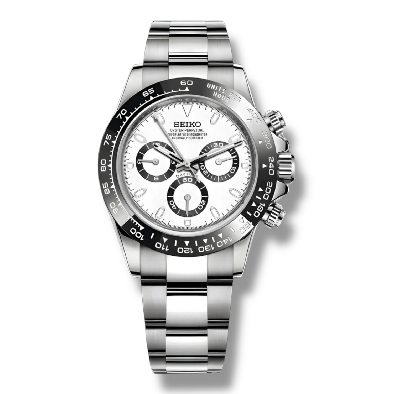 Montre Skona Panda avec boîtier en acier inoxydable, cadran blanc éclatant et trois sous-cadrans chronographe noirs contrastants. Lunette tachymétrique noire et bracelet en acier poli pour un style élégant et intemporel.