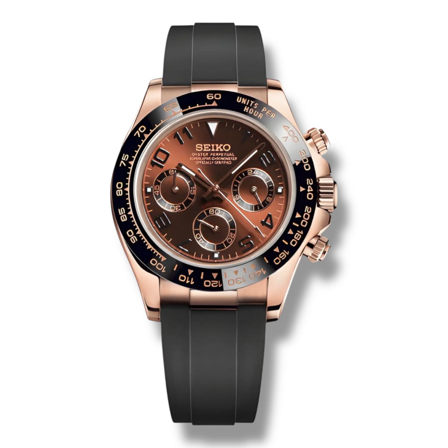 Montre Skona Rosegold avec boîtier en or rose, cadran brun cuivré et sous-cadrans assortis. Lunette tachymétrique noire et bracelet en caoutchouc noir pour un style luxueux et moderne